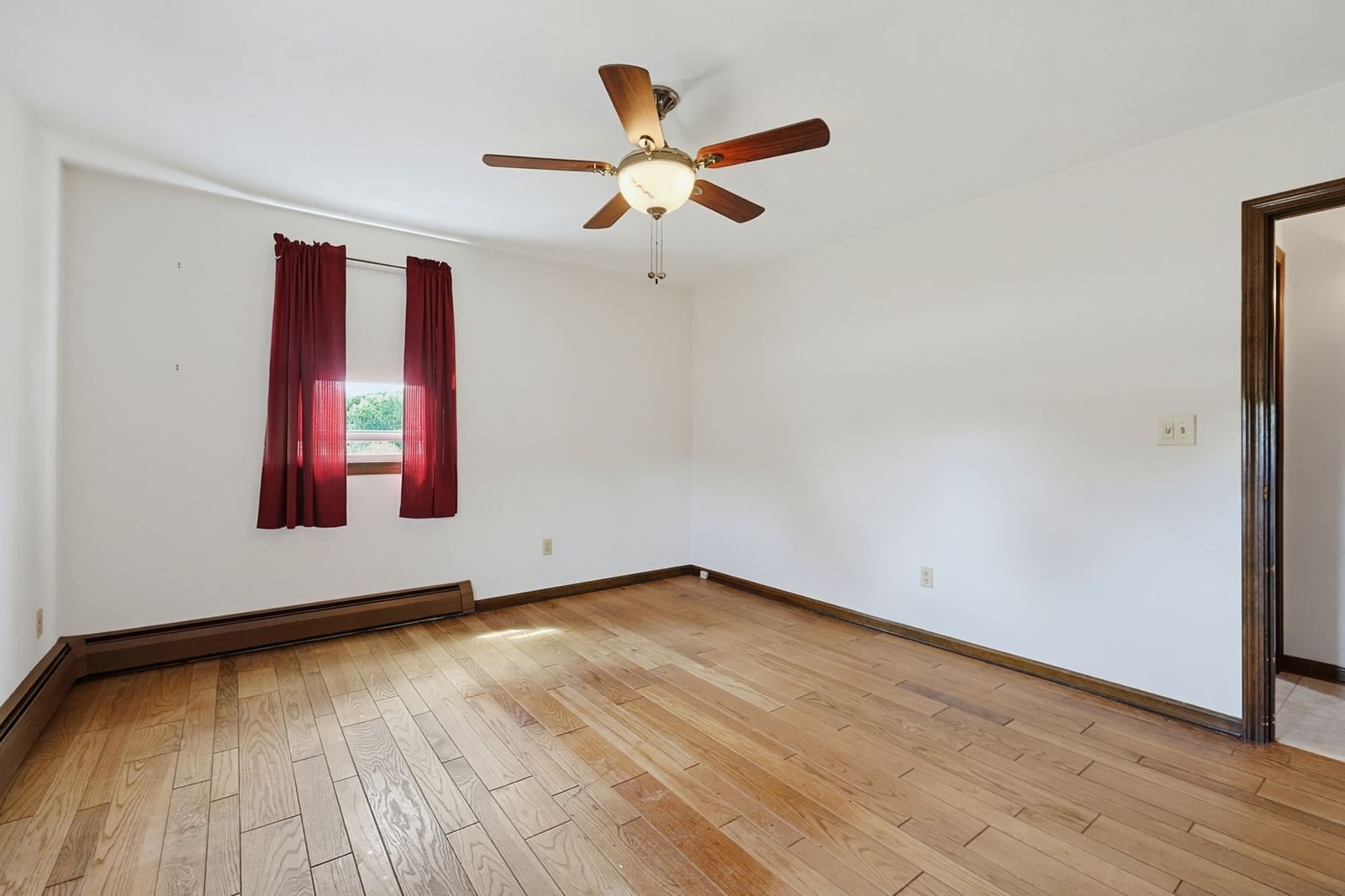 605 Wood Street Swansea — Photo 23 of 42