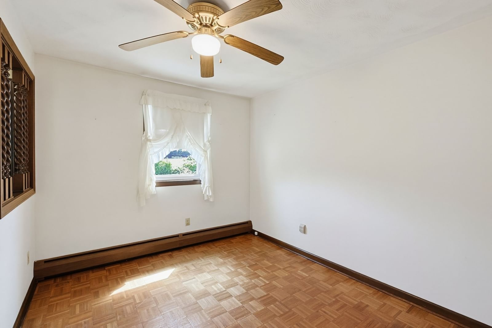 605 Wood Street Swansea — Photo 30 of 42