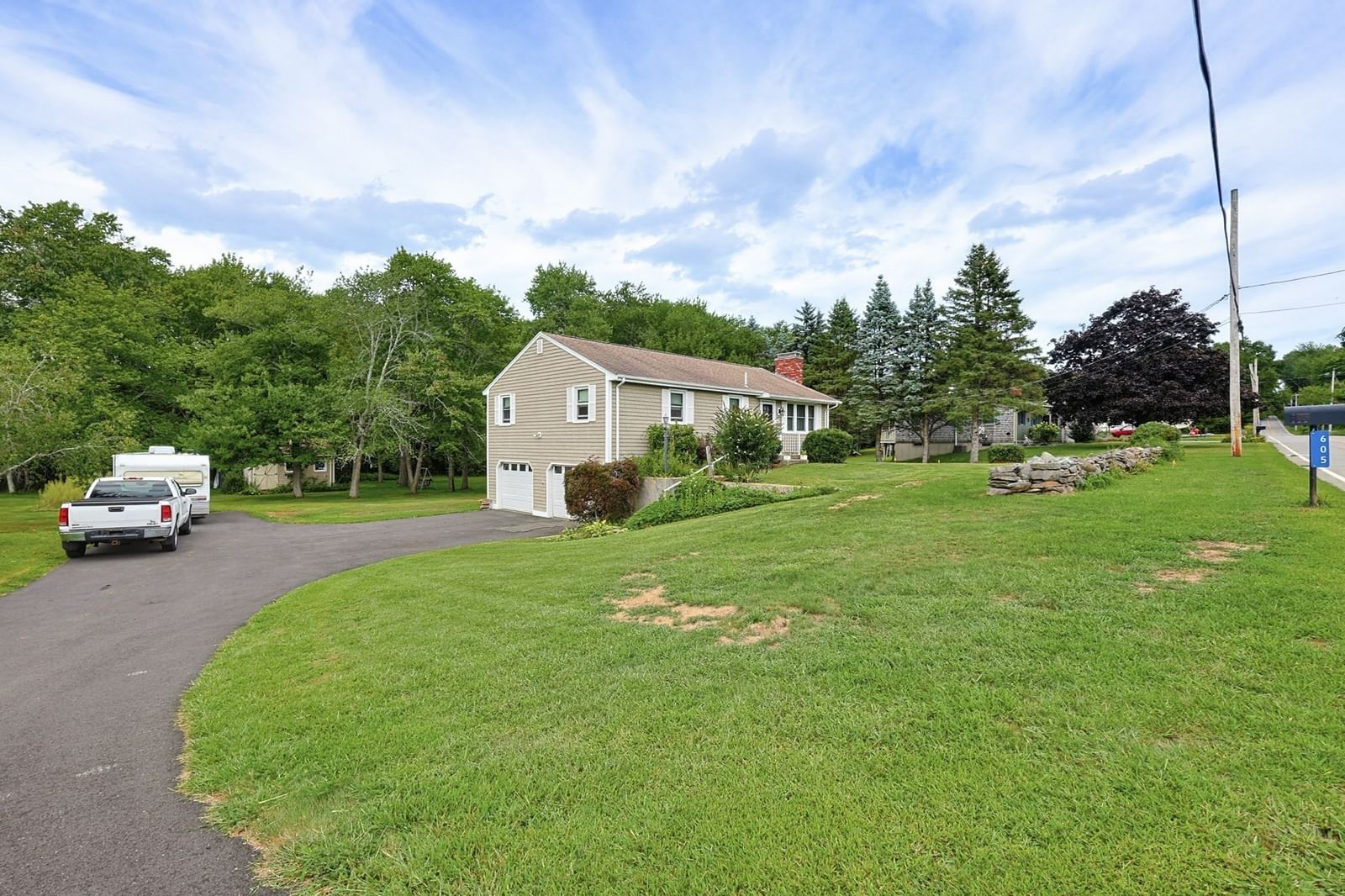 605 Wood Street Swansea — Photo 6 of 42