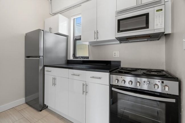 12 Stoneholm St #616 Boston — Photo 4 of 13