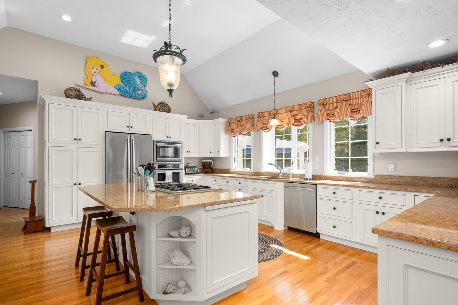 55 Seapuit Rd Barnstable — Photo 11 of 42