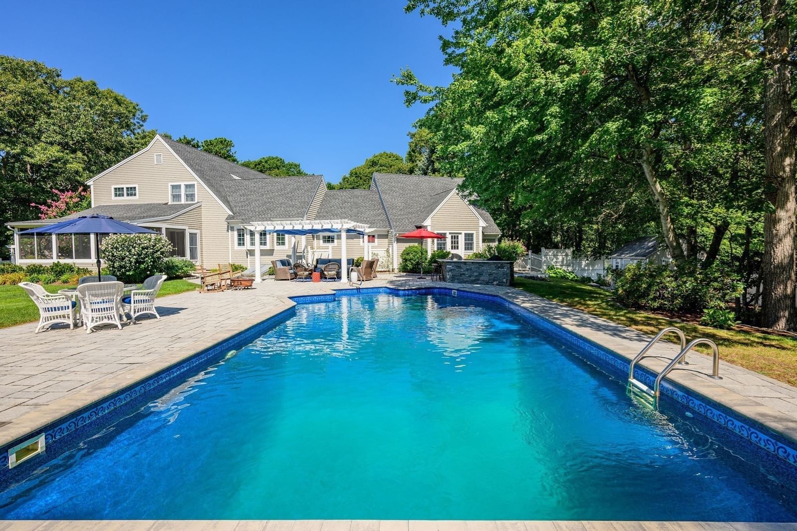 55 Seapuit Rd Barnstable — Photo 2 of 42