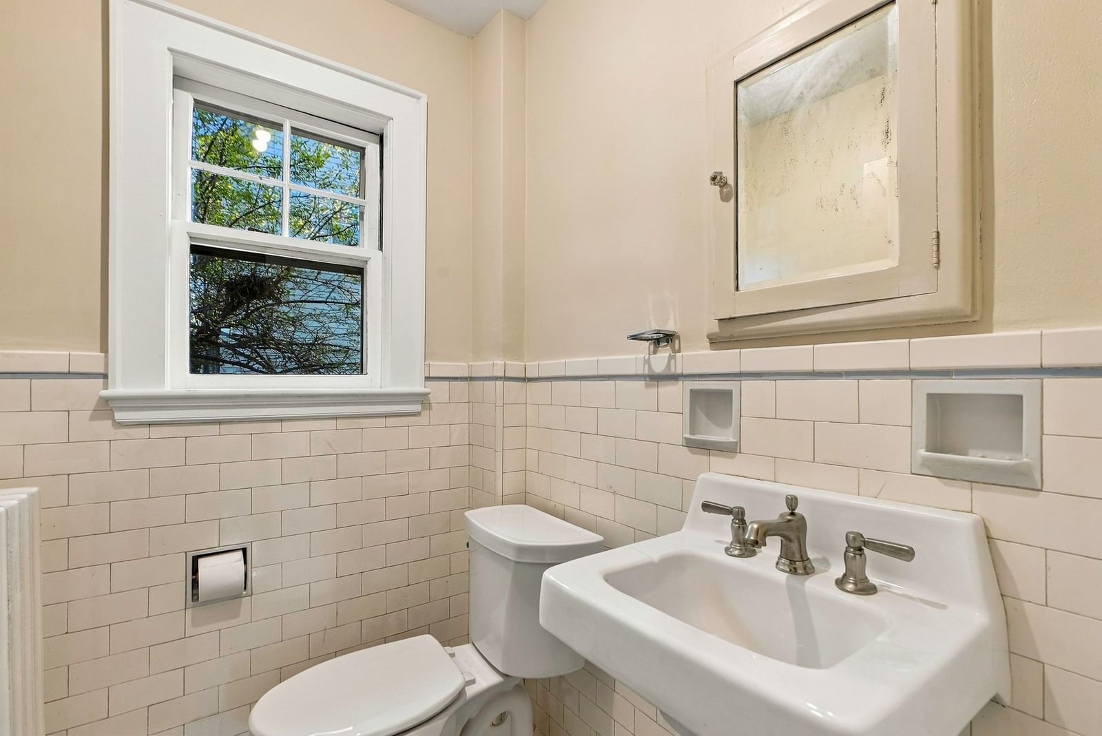 3 Preble Gardens Rd Belmont — Photo 27 of 42