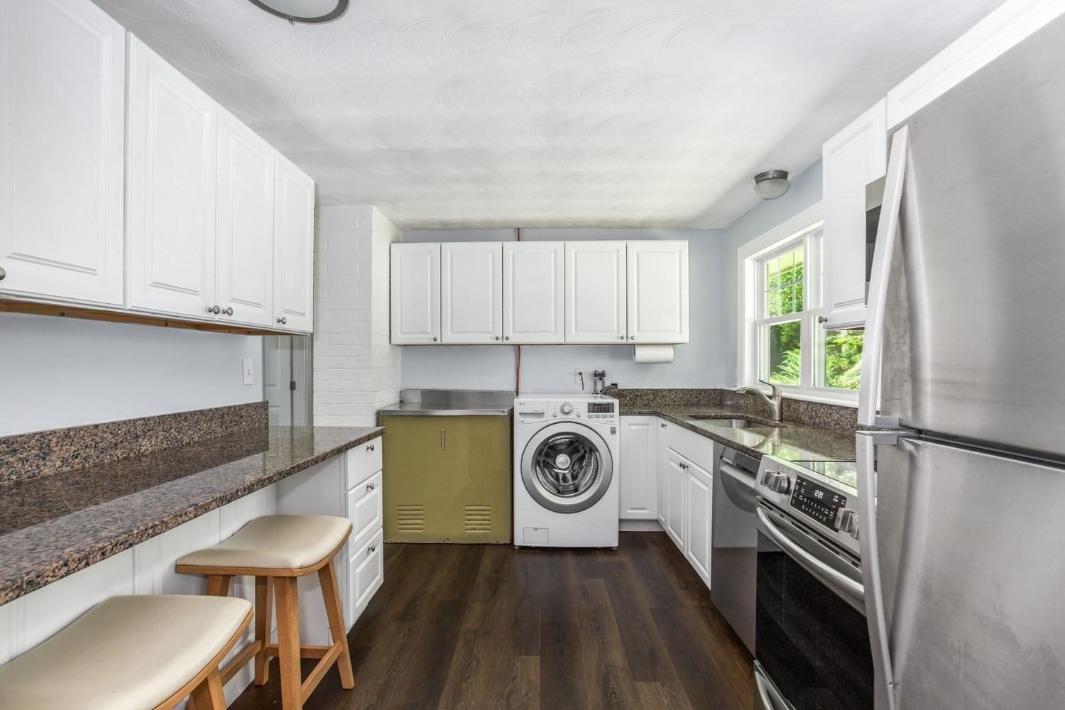 12 Terri Rd Framingham — Photo 14 of 36