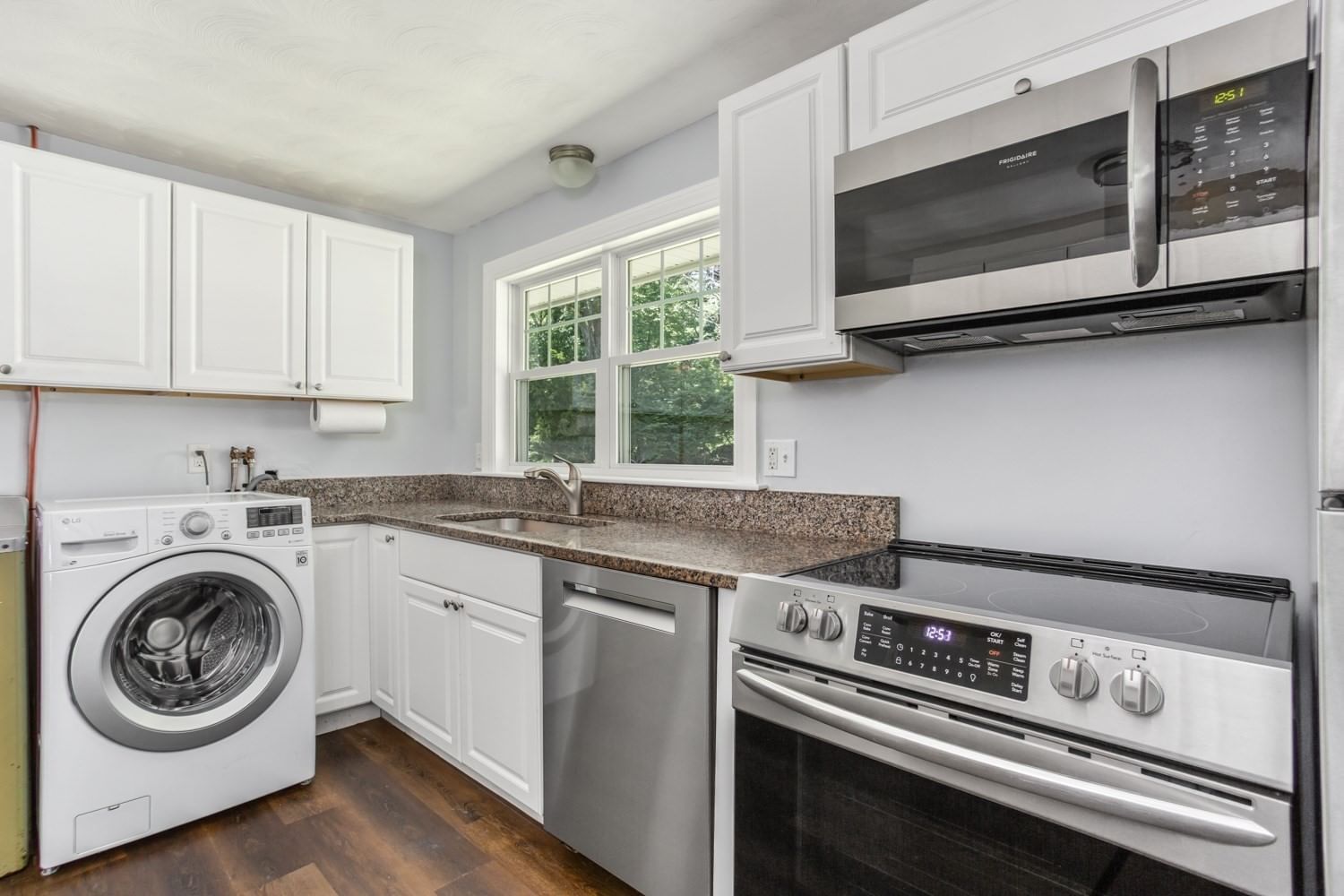12 Terri Rd Framingham — Photo 17 of 36