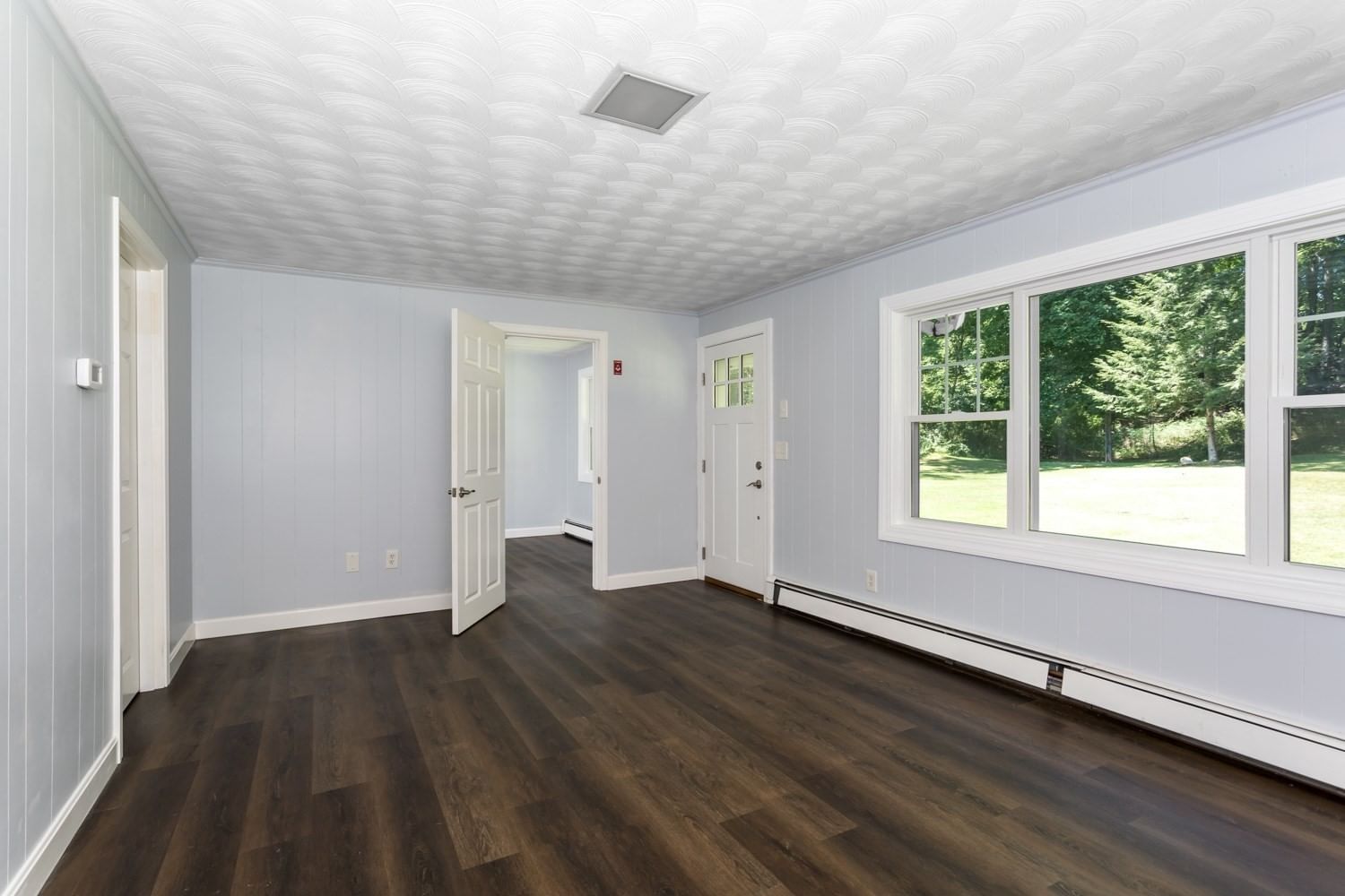 12 Terri Rd Framingham — Photo 19 of 36