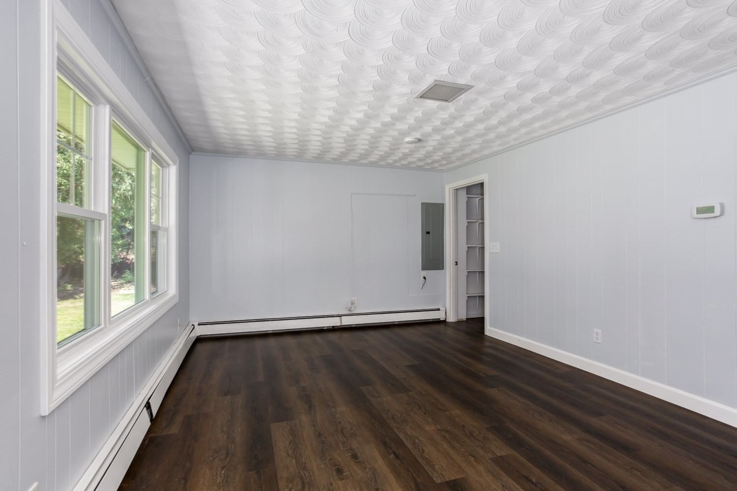 12 Terri Rd Framingham — Photo 20 of 36