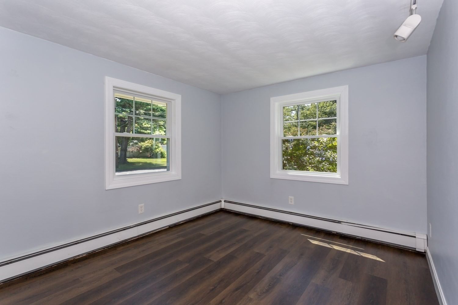 12 Terri Rd Framingham — Photo 31 of 36