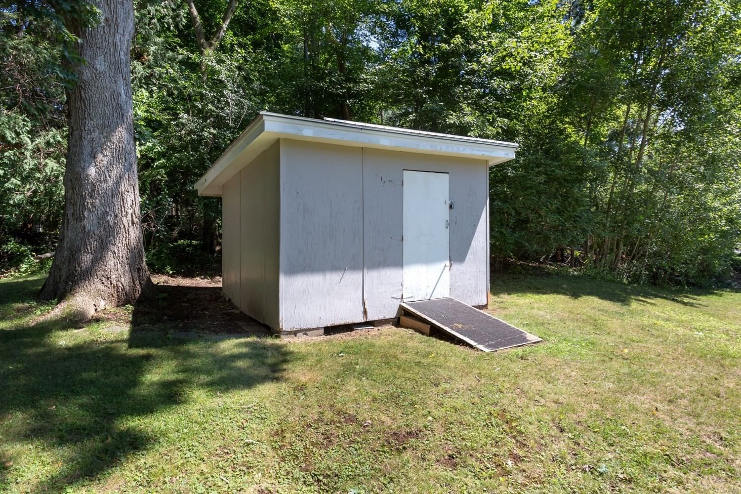 12 Terri Rd Framingham — Photo 34 of 36