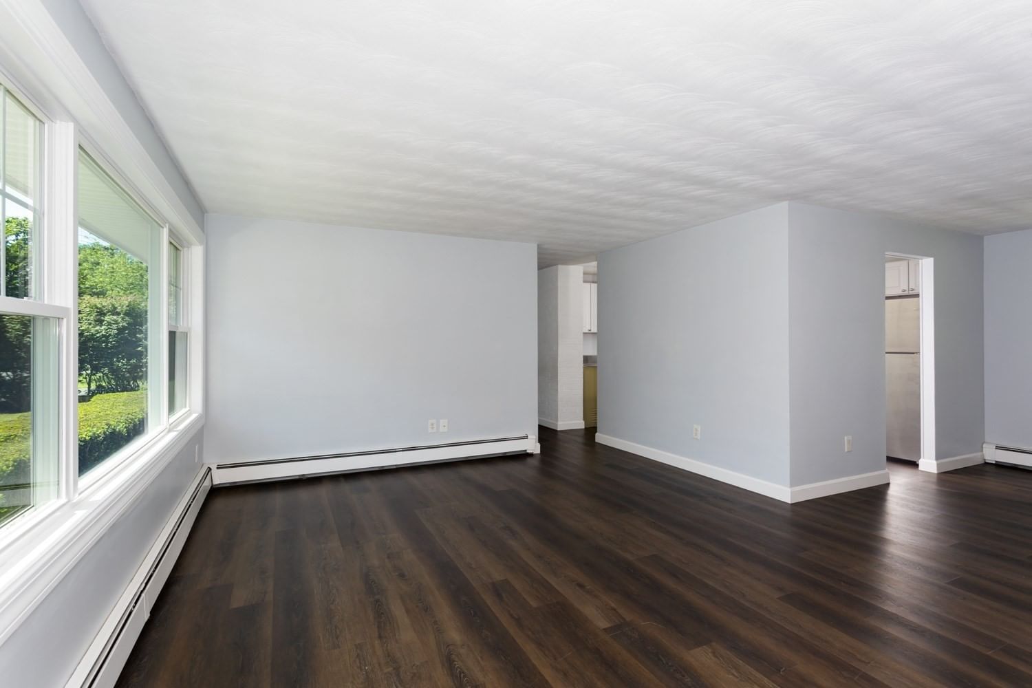 12 Terri Rd Framingham — Photo 9 of 36