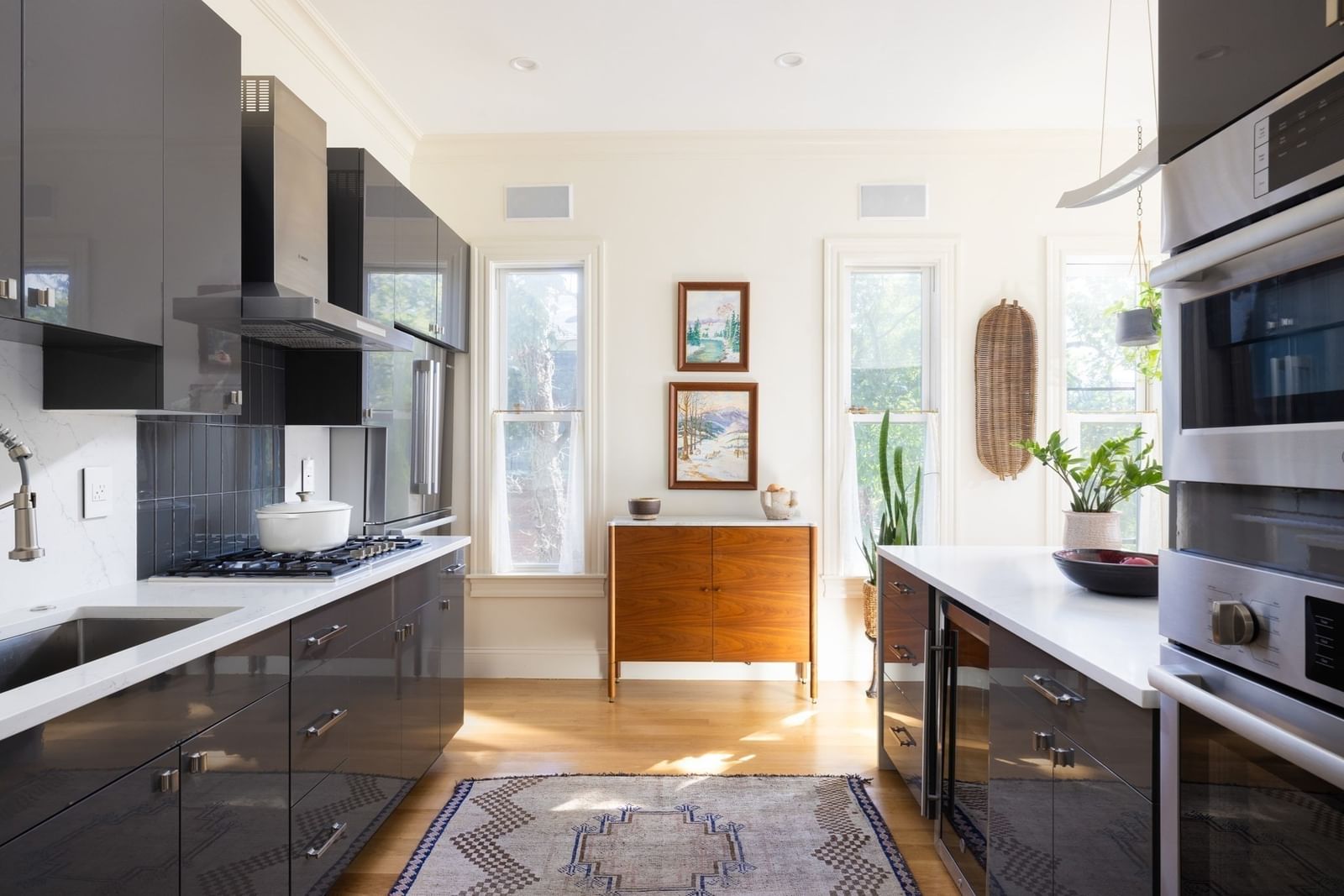 38 Linden St #4 Brookline — Photo 5 of 13