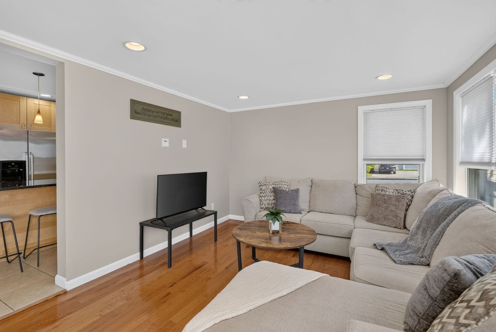 22 Cleveland St #22 North Andover — Photo 12 of 35