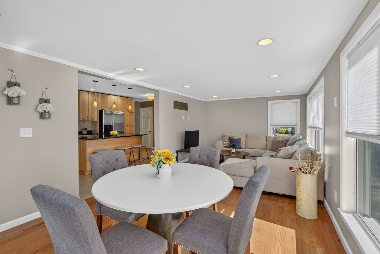 22 Cleveland St #22 North Andover — Photo 15 of 35