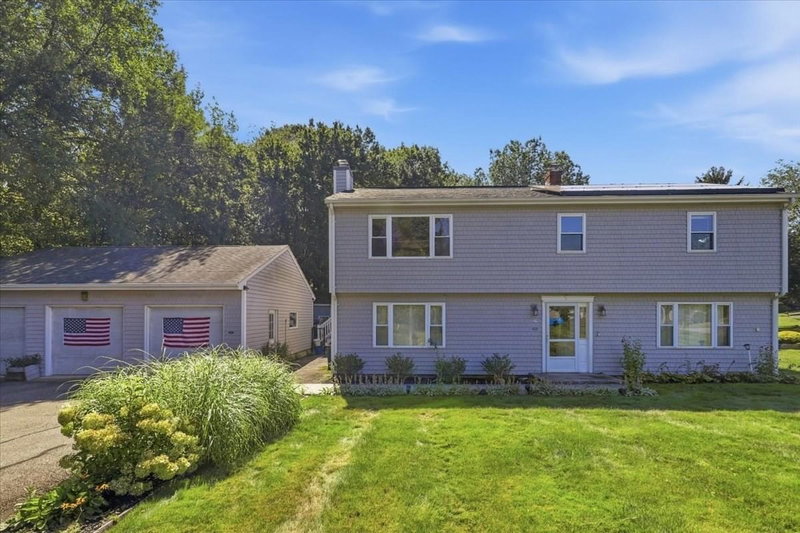 770 Old Warren Rd