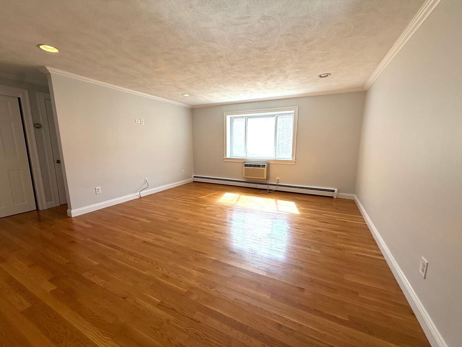 40 Bryon St #4 Boston — Photo 6 of 22