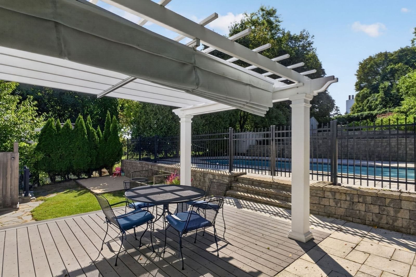 70 Westchester Rd Boston — Photo 29 of 38