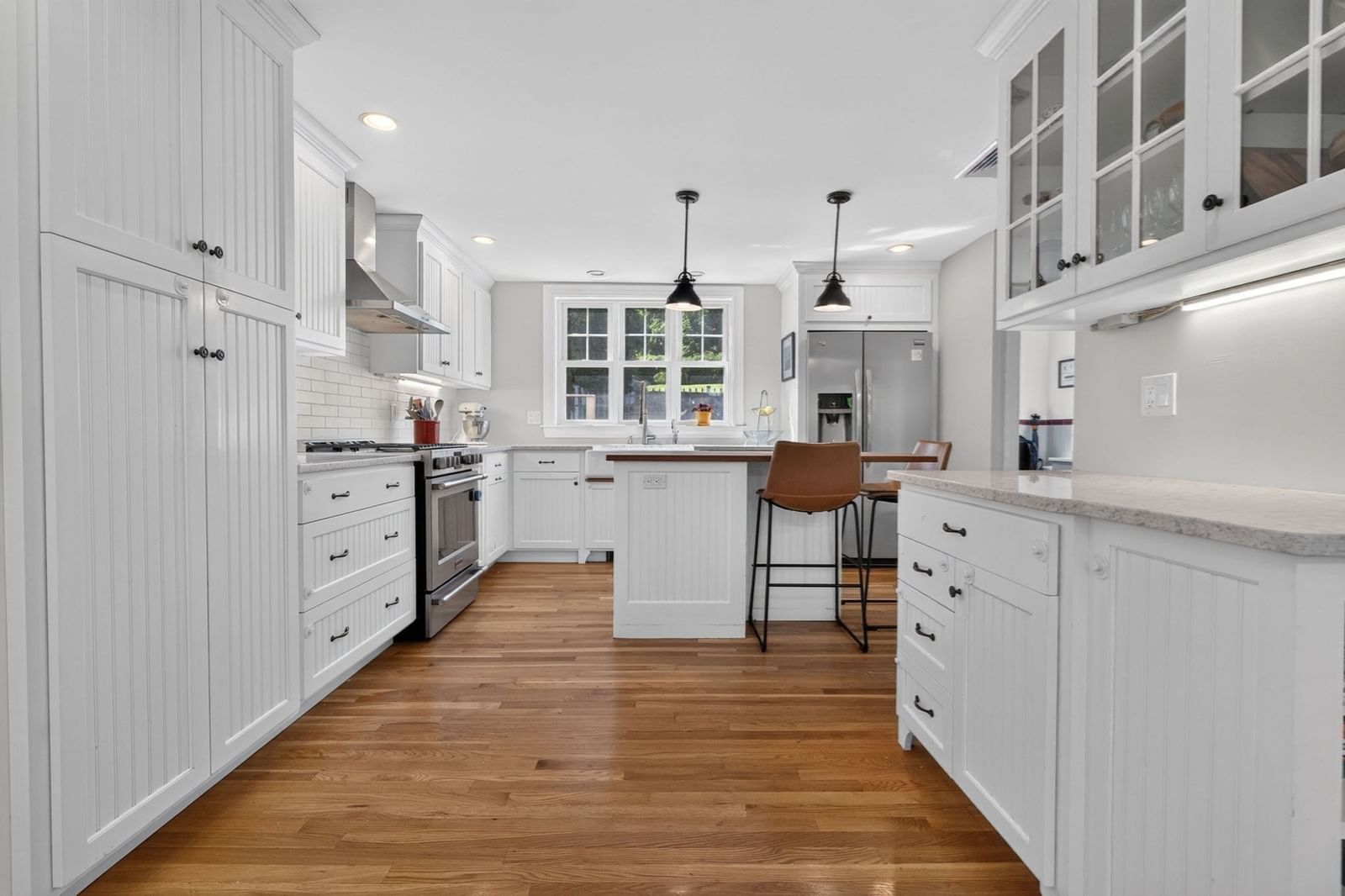 70 Westchester Rd Boston — Photo 8 of 38