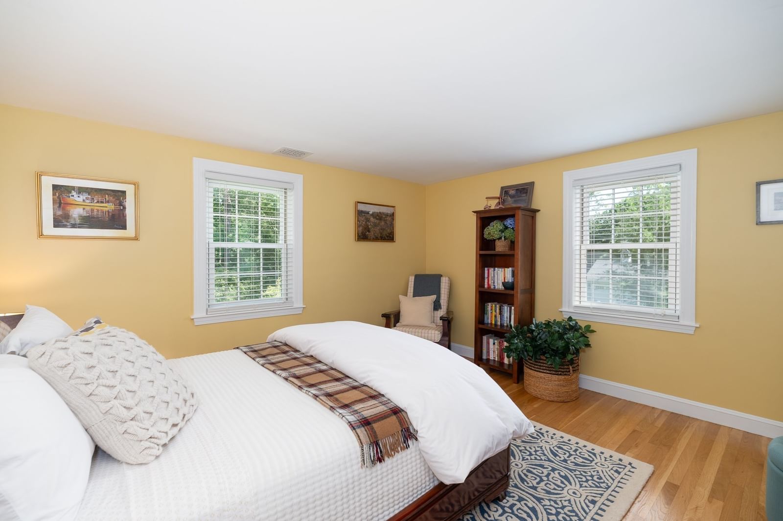 10 Burhnam Road Wenham — Photo 18 of 40