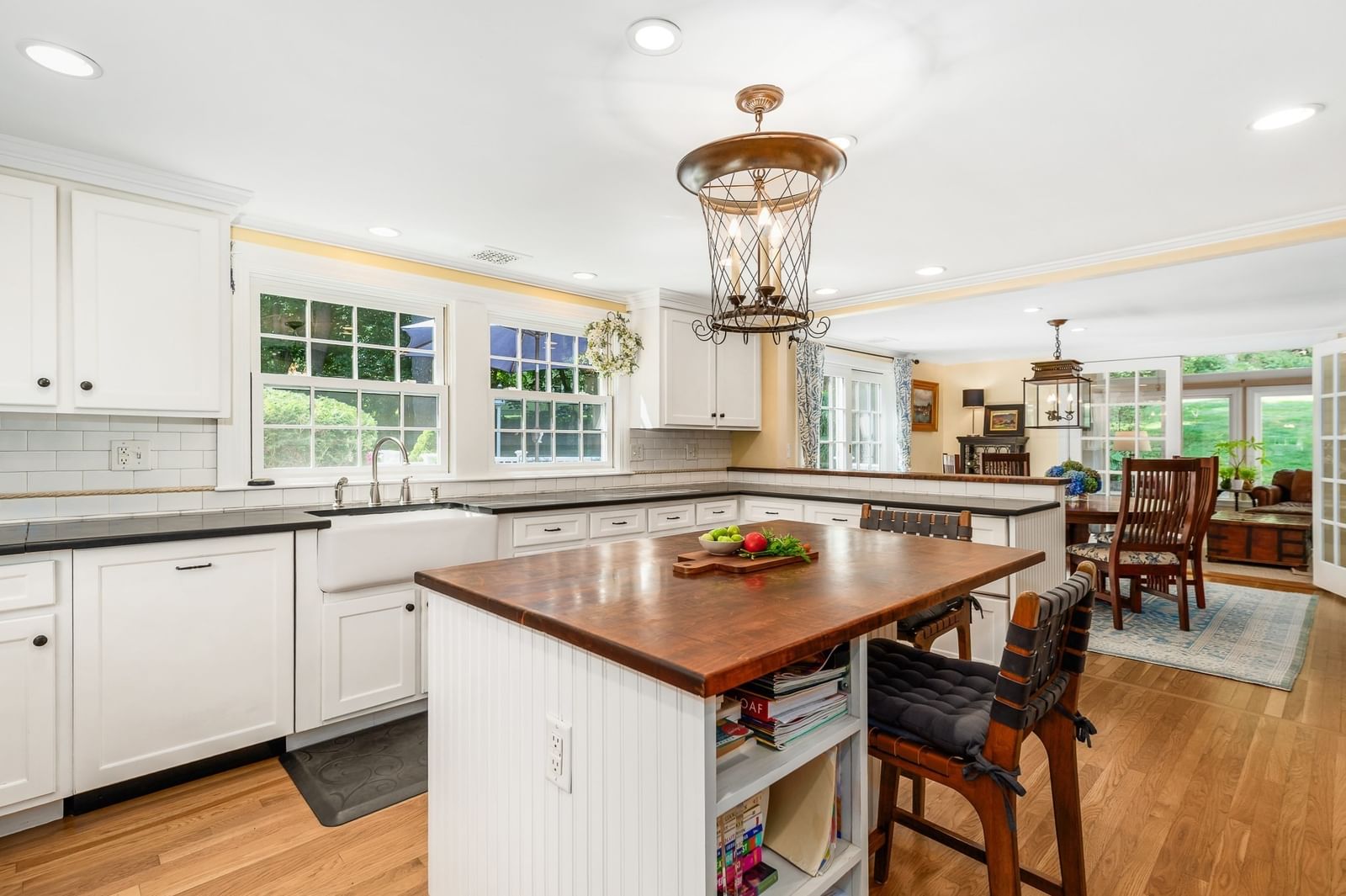 10 Burhnam Road Wenham — Photo 5 of 40