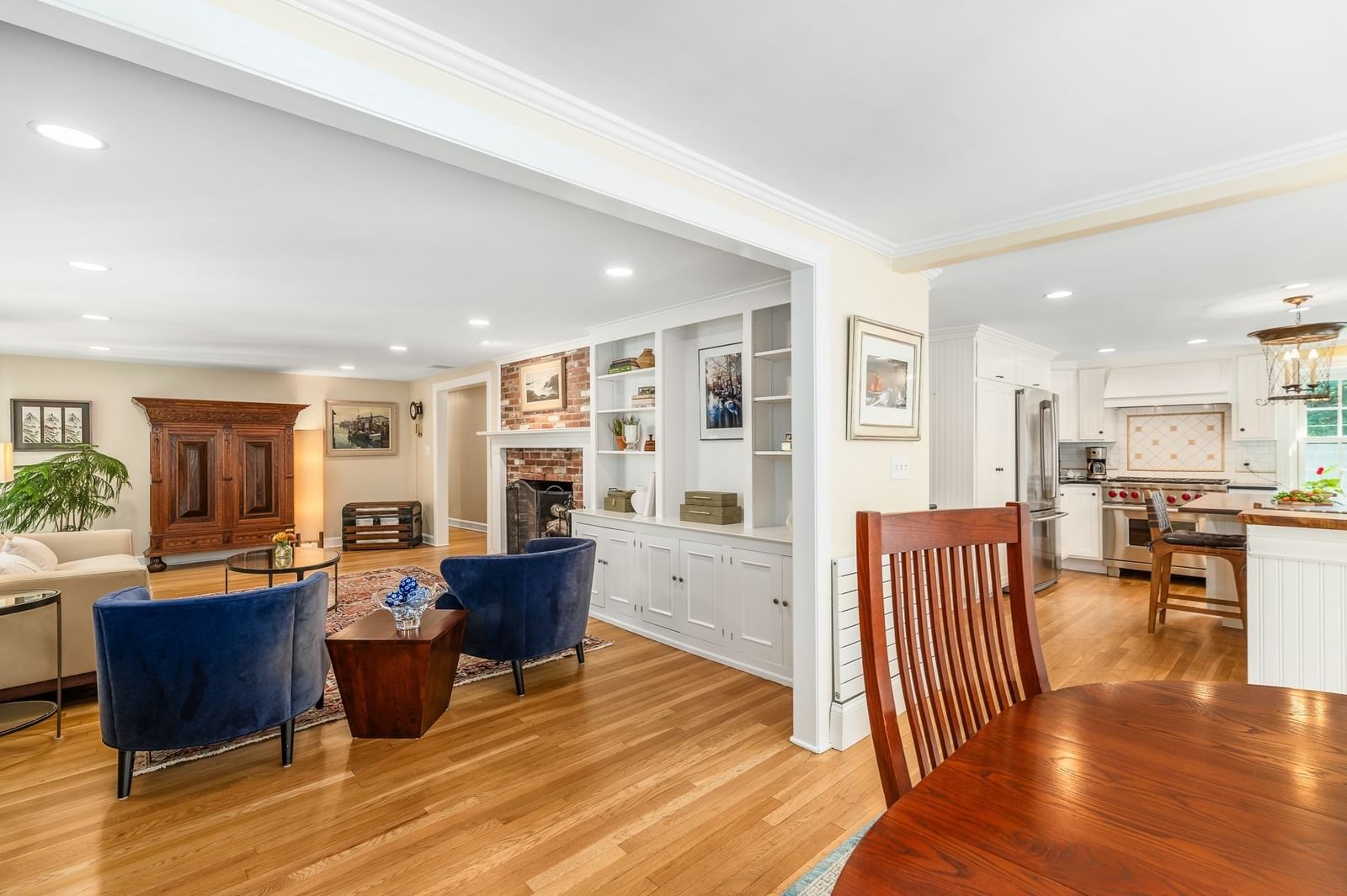 10 Burhnam Road Wenham — Photo 7 of 40