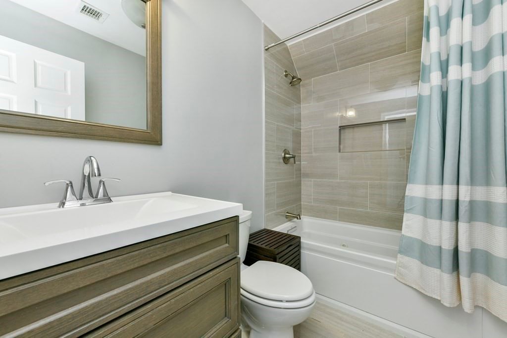 37 Oakview Ter #3 Boston — Photo 18 of 26