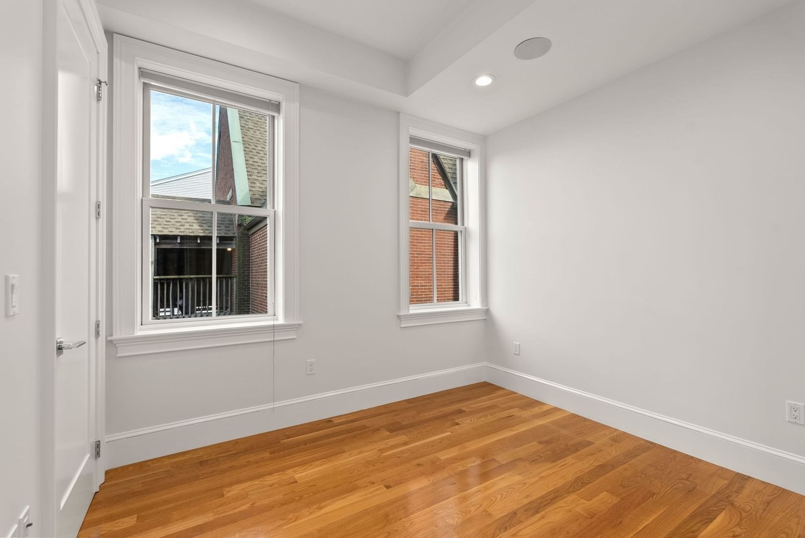 482 E Fourth Street #4 Boston — Photo 10 of 25