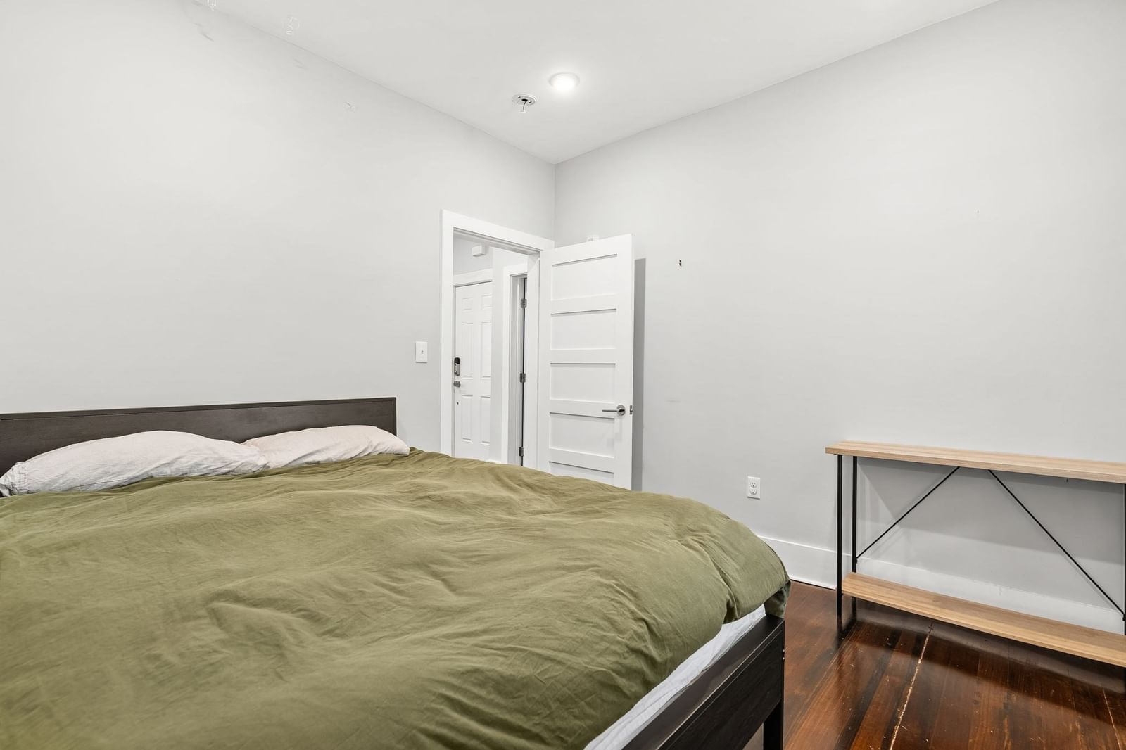 145 Whitfield St #1 Boston — Photo 11 of 38