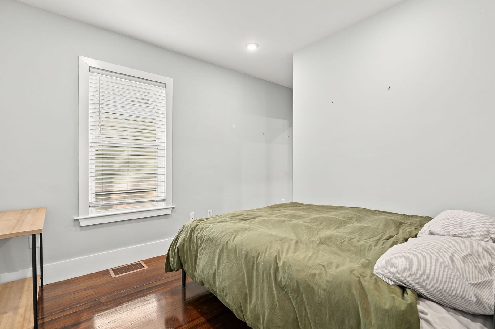 145 Whitfield St #1 Boston — Photo 13 of 38