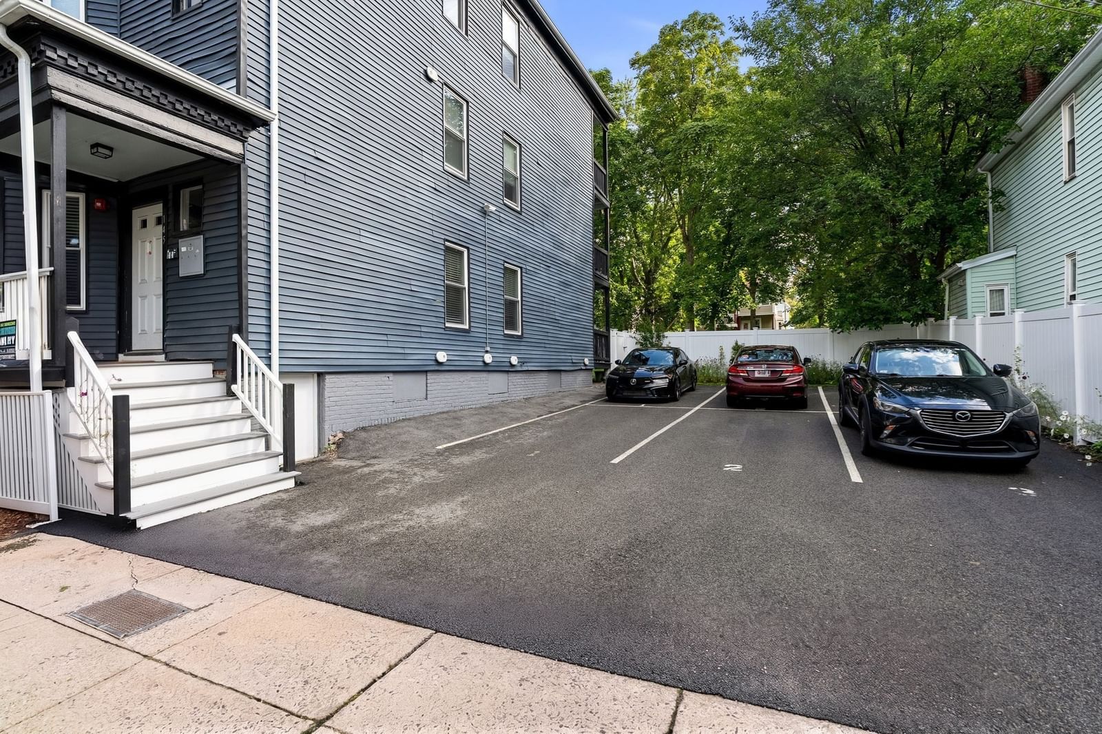 145 Whitfield St #1 Boston — Photo 26 of 38