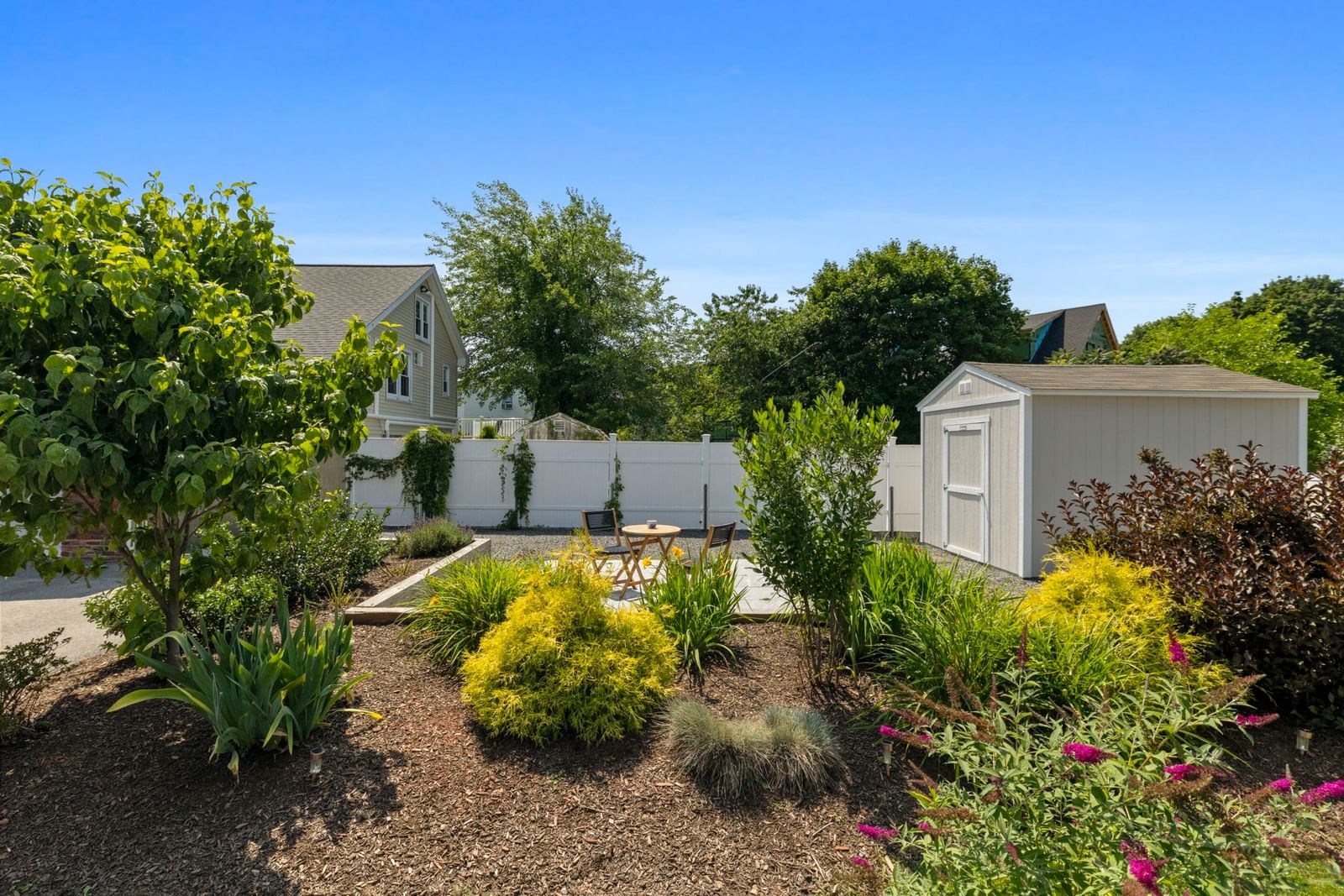 6r Fairview Ave Swampscott — Photo 31 of 38