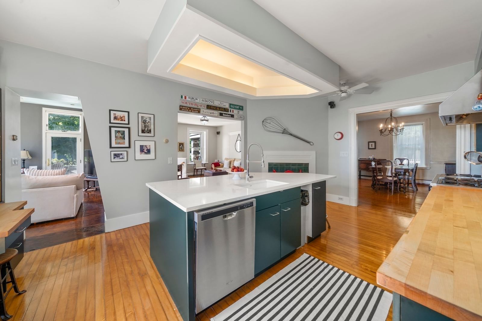 35 Grandview Ave #1 Medford — Photo 11 of 42