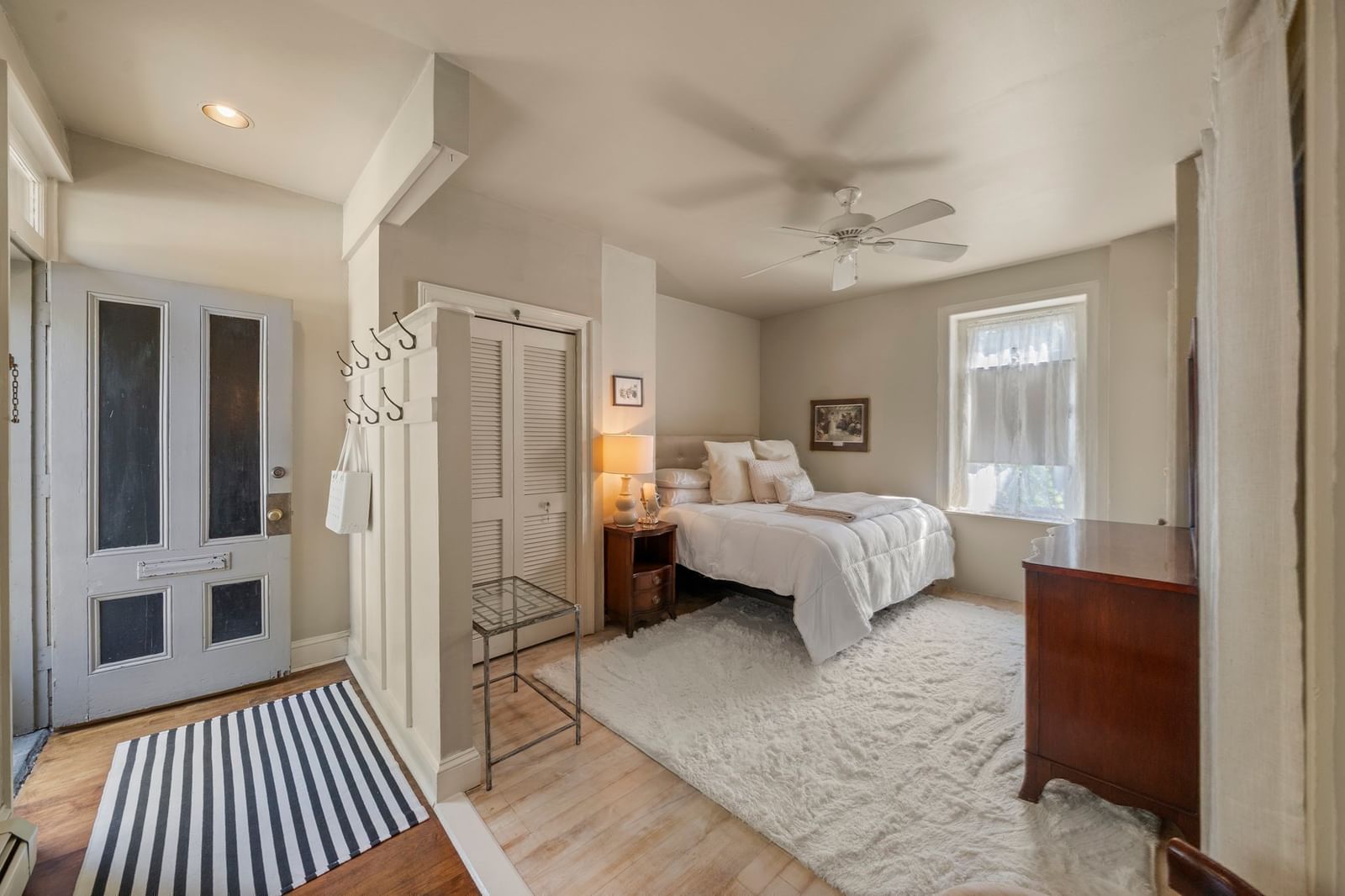 35 Grandview Ave #1 Medford — Photo 20 of 42