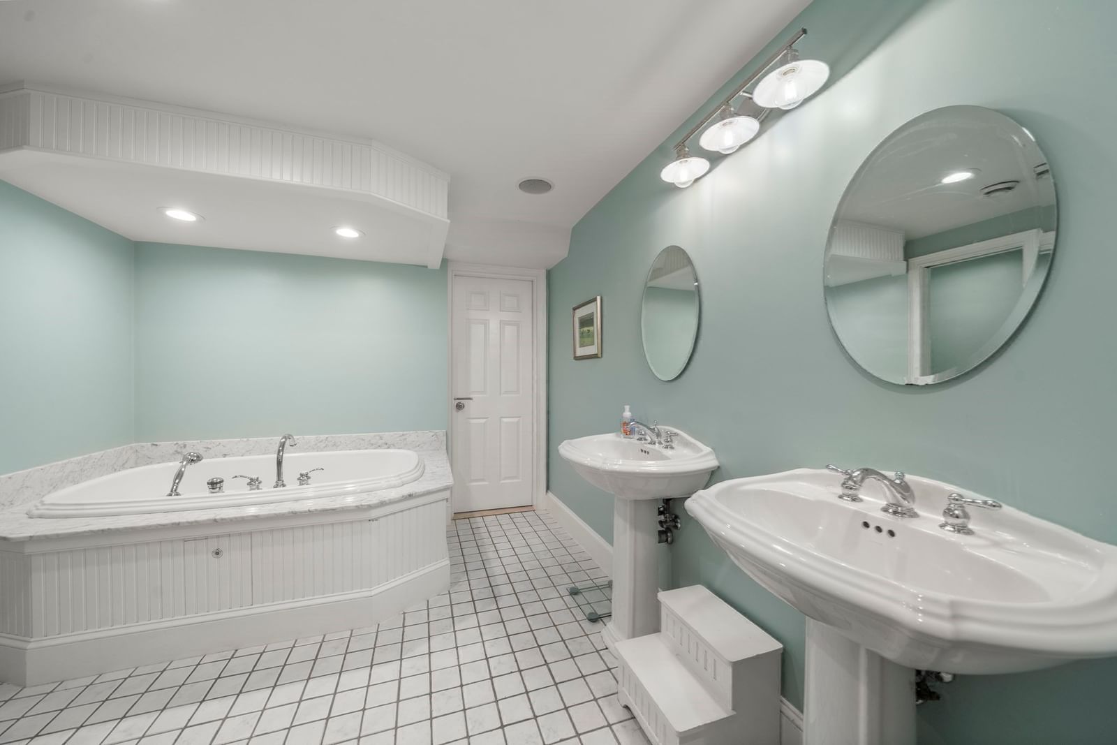 35 Grandview Ave #1 Medford — Photo 33 of 42