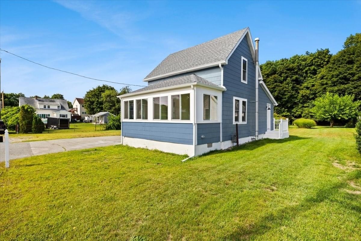 Property at 75 Ottawa St, Attleboro, MA 02703