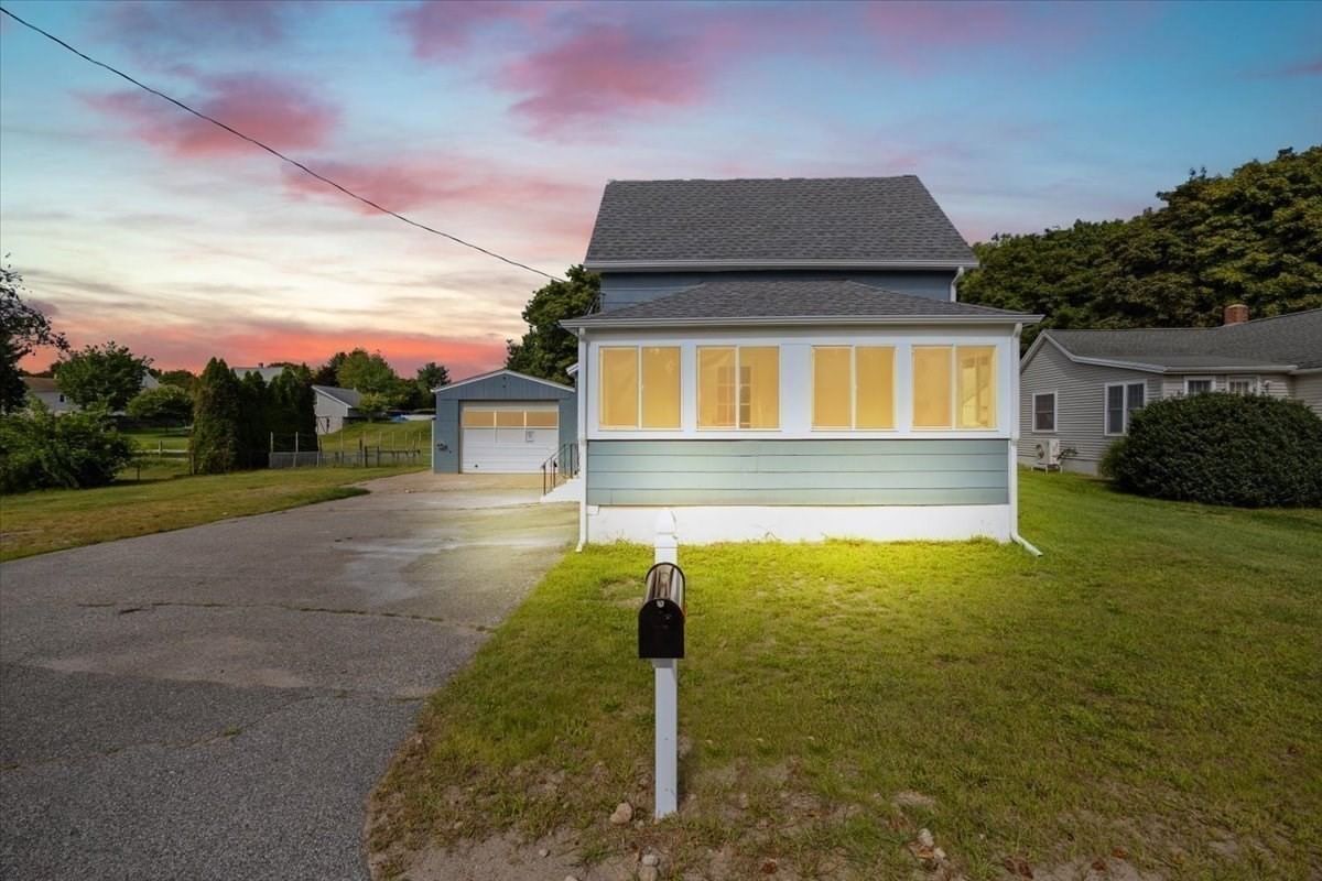 75 Ottawa St Attleboro — Photo 4 of 35