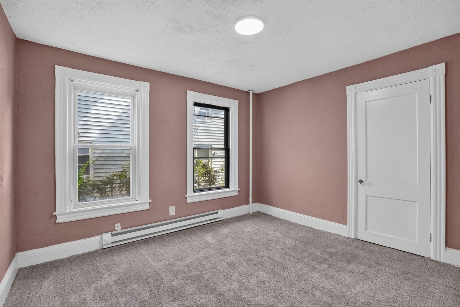 30 Pearl St Attleboro — Photo 5 of 42