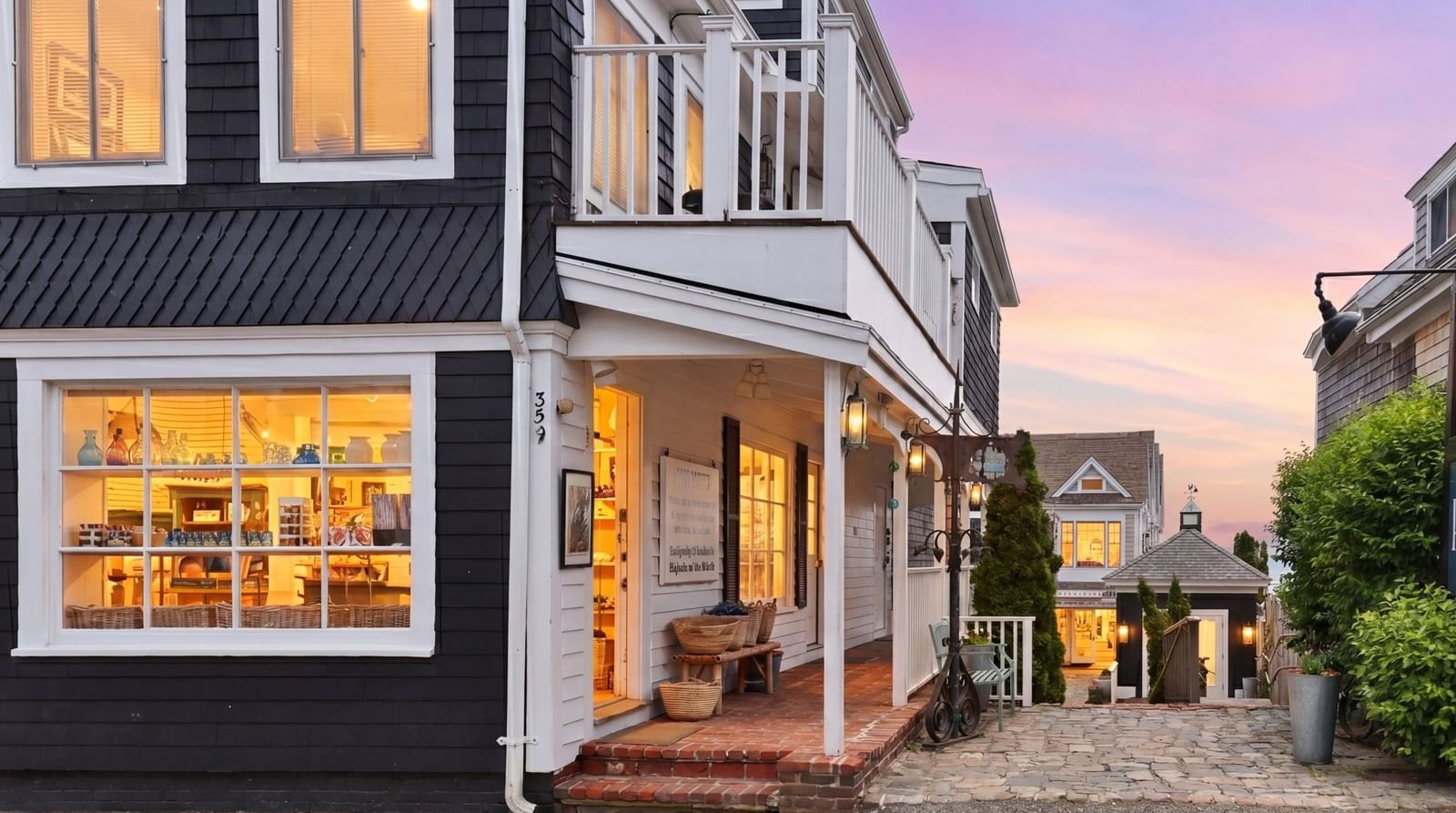 359 Commercial St #A Provincetown — Photo 3 of 40