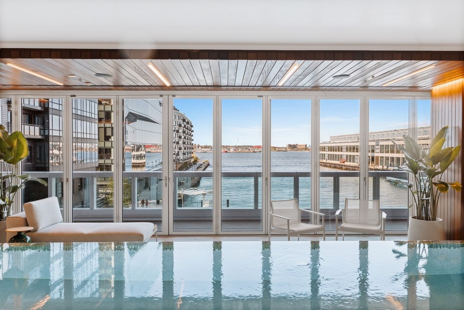 150 Seaport Blvd #16F Boston — Photo 4 of 9