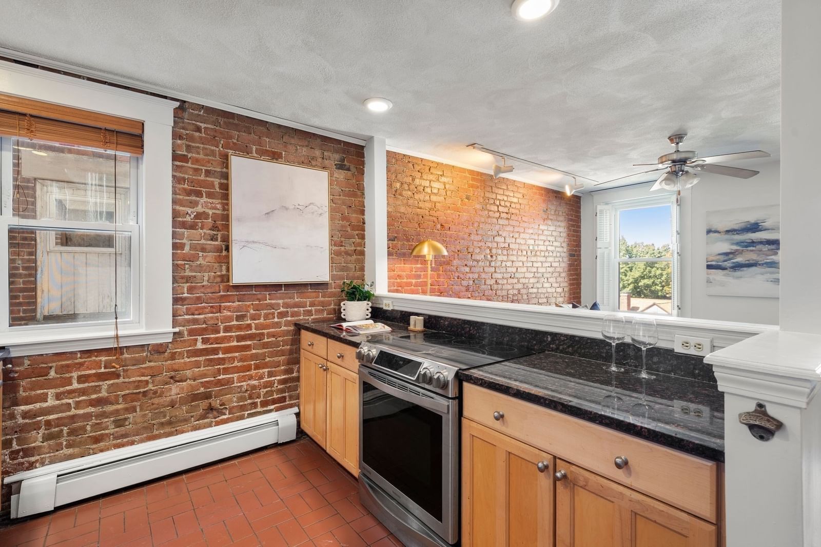25 South Street #4A Boston — Photo 4 of 24