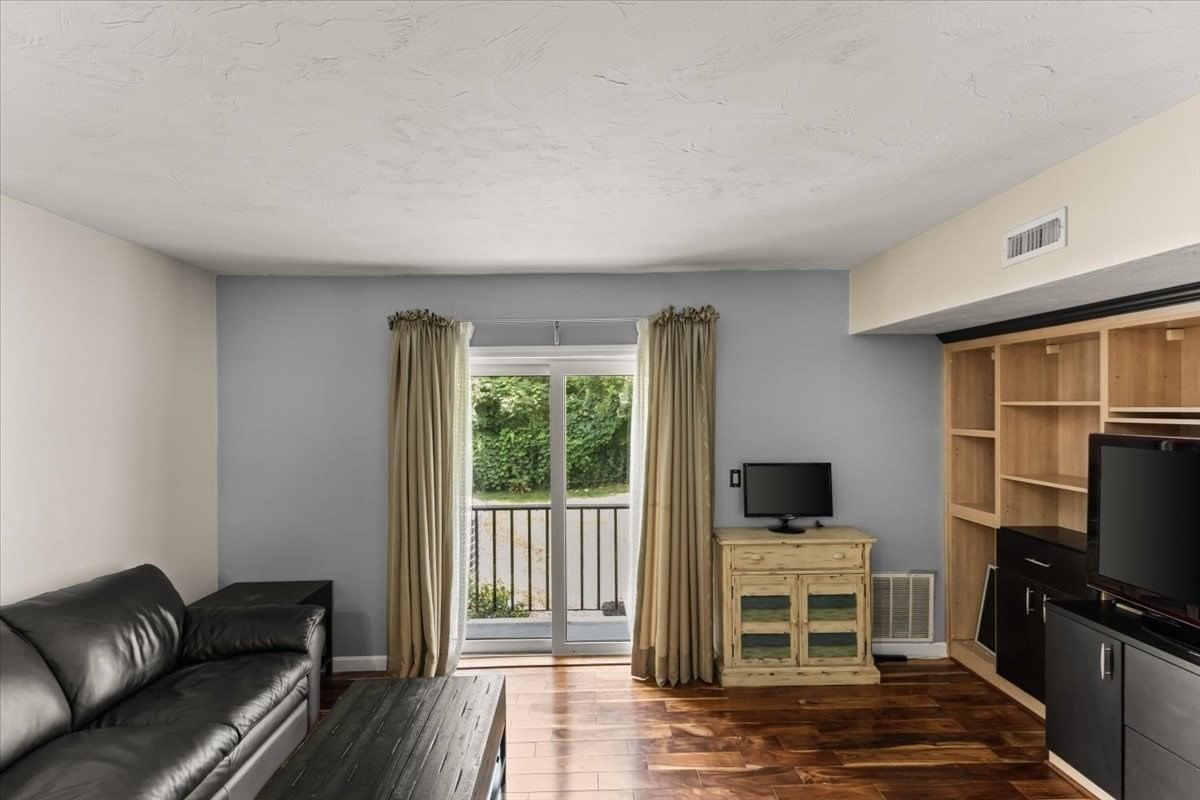 116 Tall Oaks Drive #A Weymouth — Photo 11 of 24