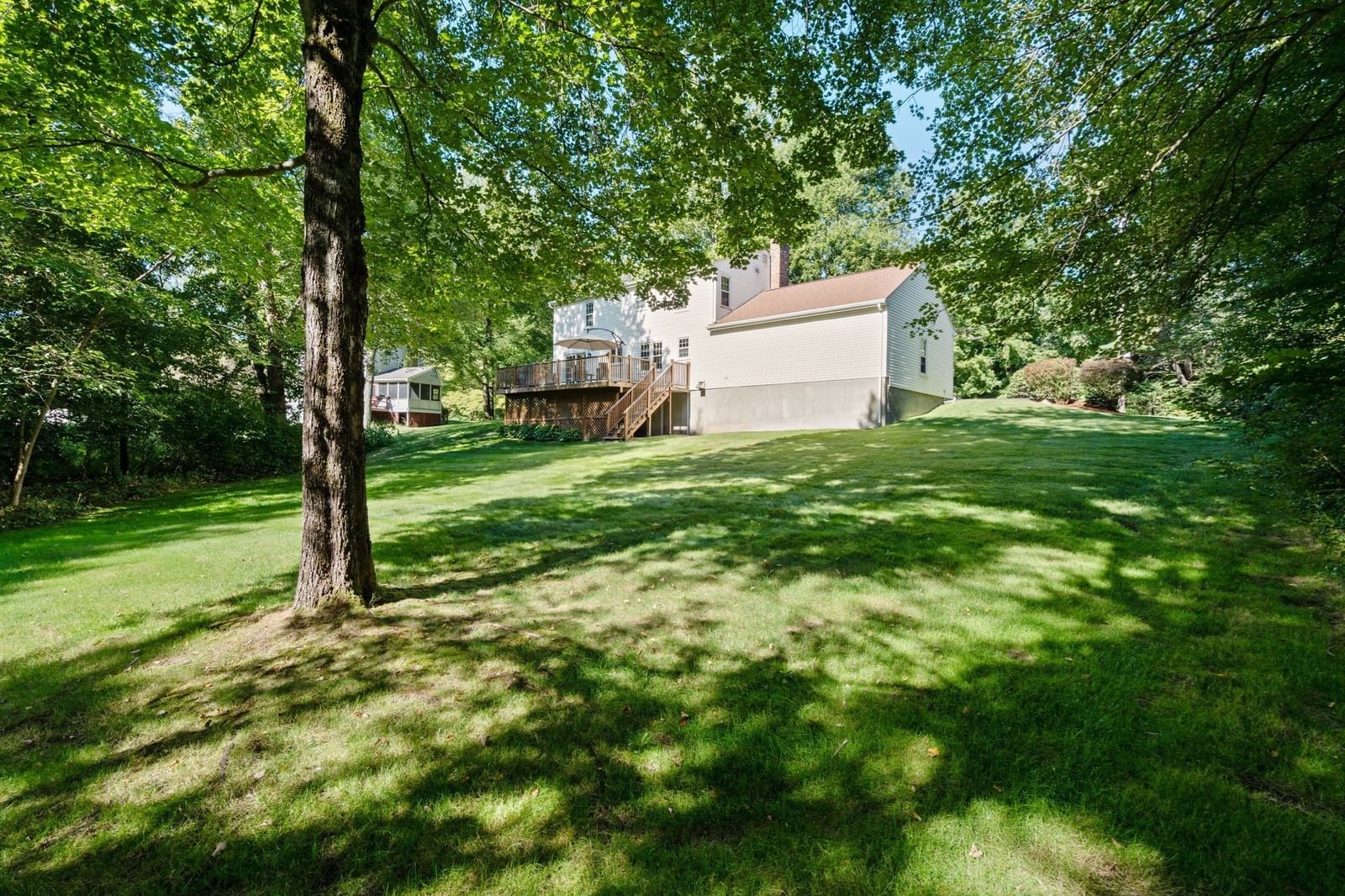 55 Hartford Ave E Mendon — Photo 23 of 24