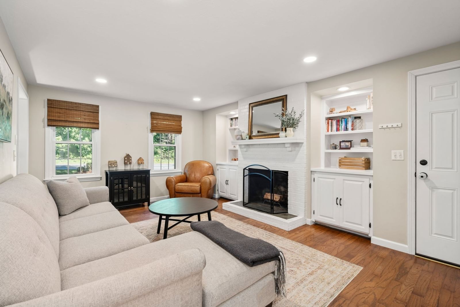 55 Hartford Ave E Mendon — Photo 6 of 24