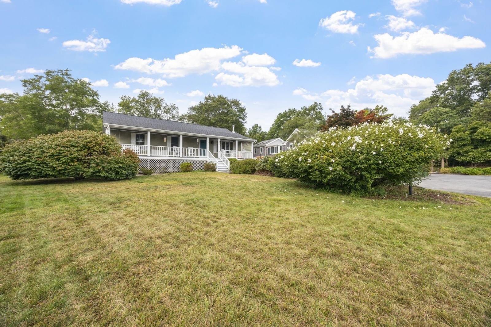 14 Coves End Rd Marion — Photo 4 of 38