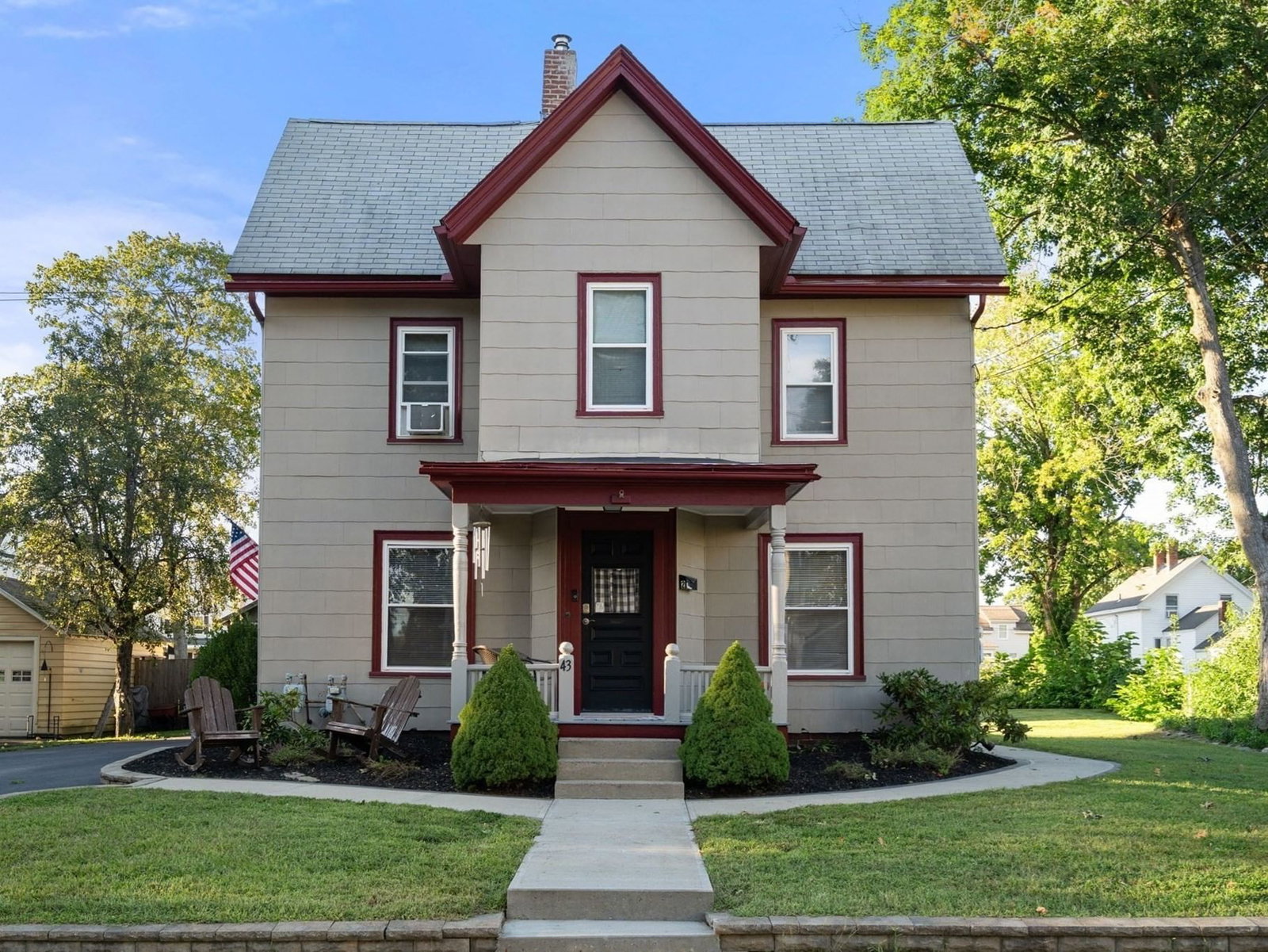 43 Pleasant St Hudson — Photo 1 of 18