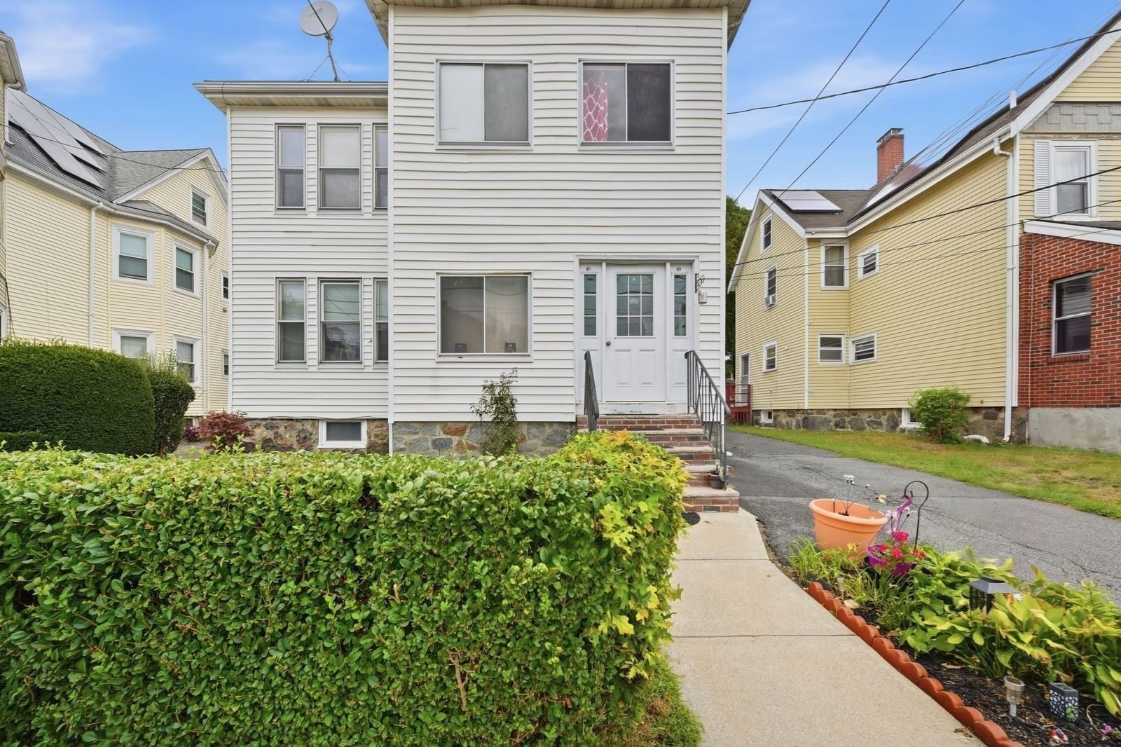 39-41 Greenwood Ave Boston — Photo 3 of 38