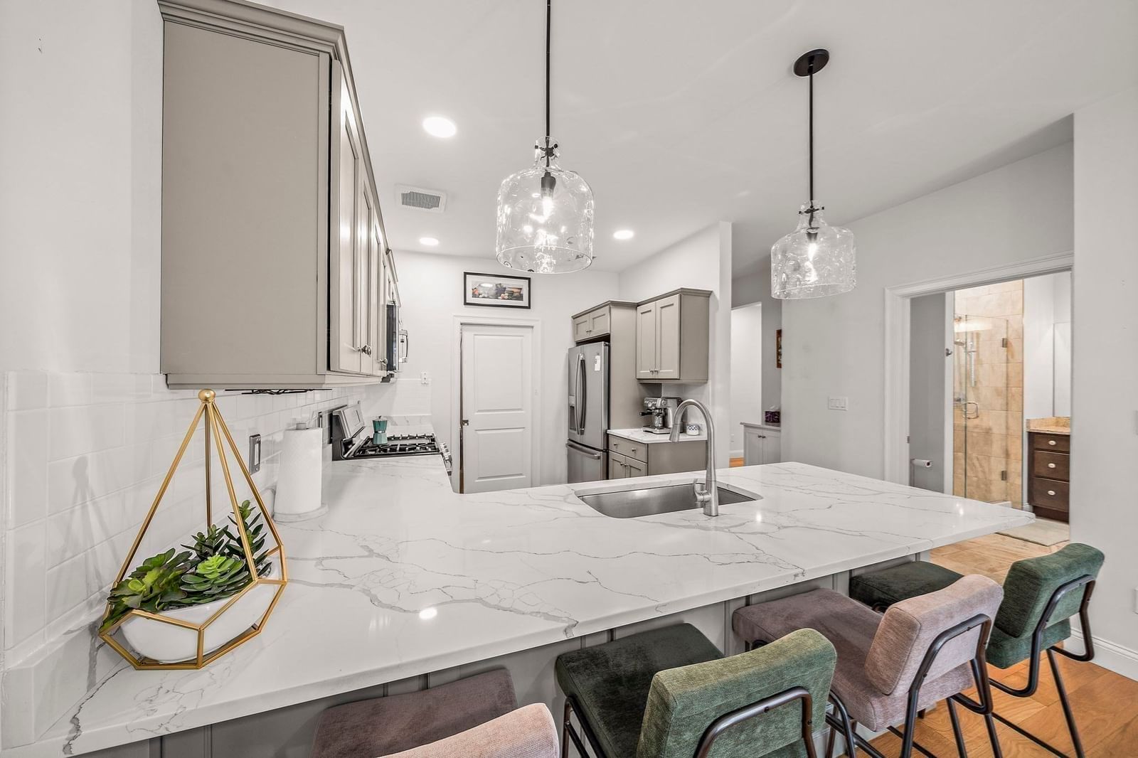 200 Revere St #4105 Canton — Photo 4 of 34