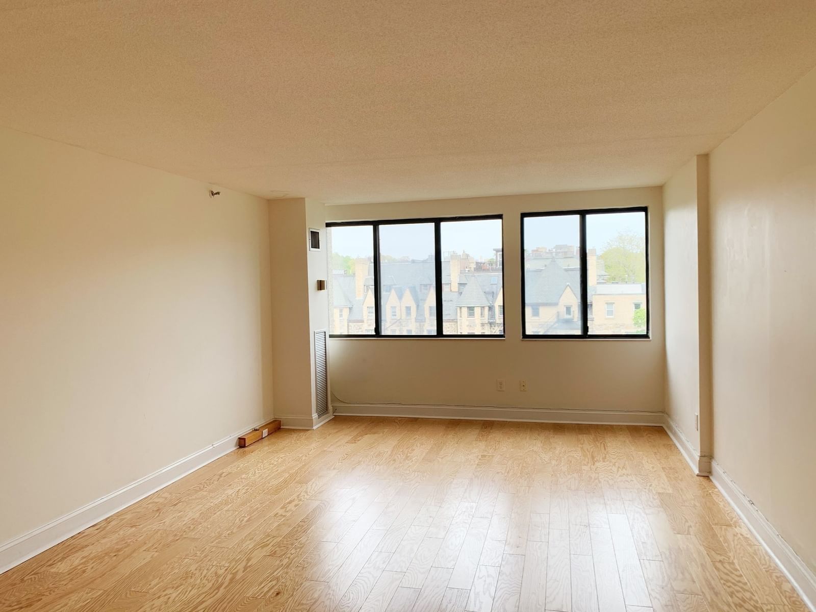 1731 Beacon St #713 Brookline — Photo 20 of 35