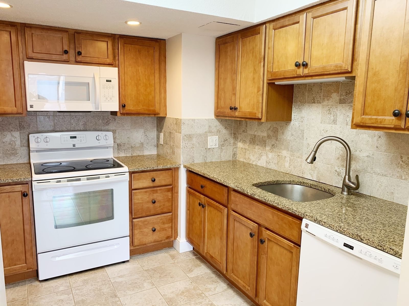 1731 Beacon St #713 Brookline — Photo 24 of 35