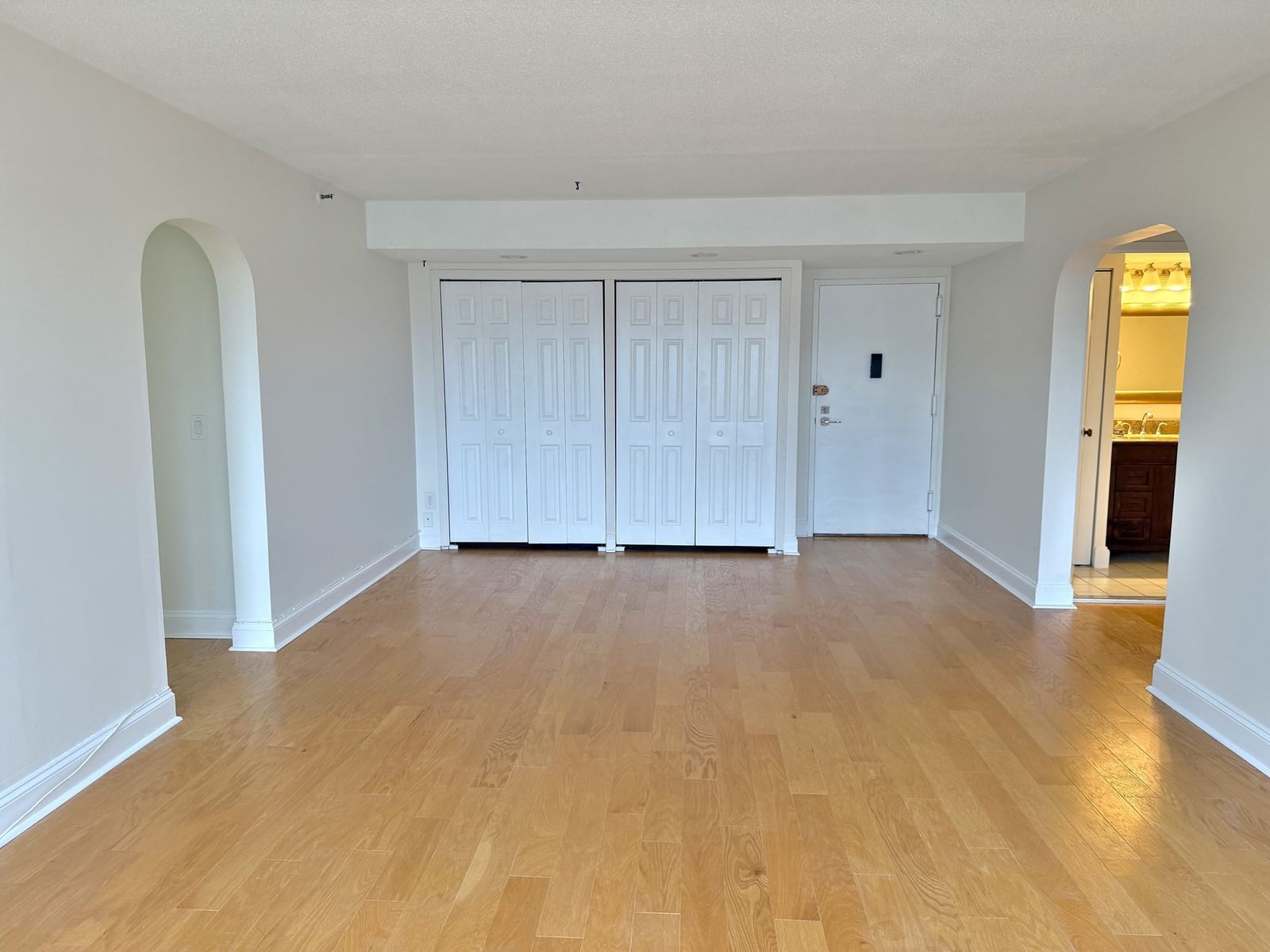 1731 Beacon St #713 Brookline — Photo 31 of 35