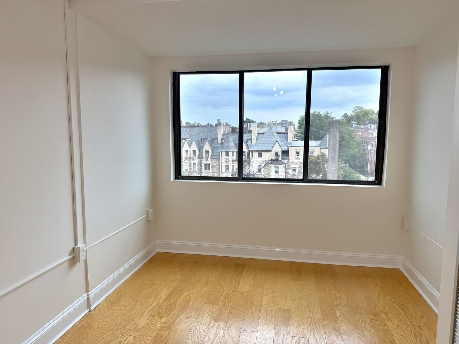 1731 Beacon St #713 Brookline — Photo 32 of 35